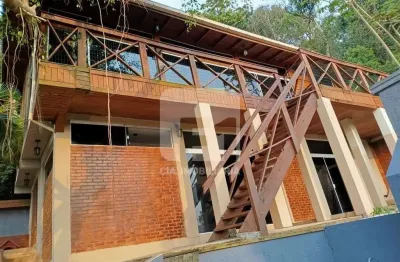 Casa com 3 quartos à venda na Rua dos Coqueiros Verdes, 478, Cachoeira do Bom Jesus, Florianópolis