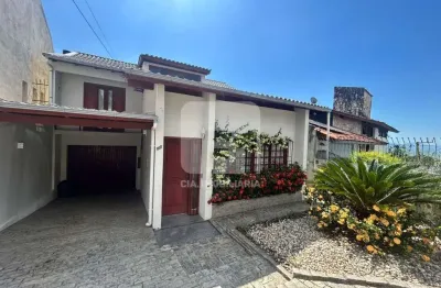Casa com 3 quartos à venda na Rua Visconde de Taunay, 300, Agronômica, Florianópolis
