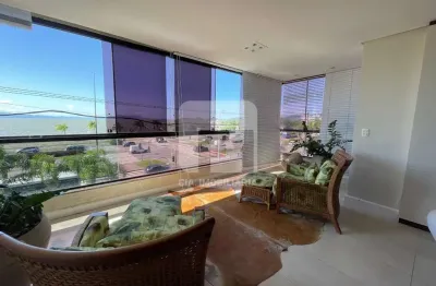 Apartamento com 4 quartos para alugar na Avenida Jornalista Rubens de Arruda Ramos, 1226, Centro, Florianópolis