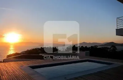 Casa em condomínio fechado com 4 quartos à venda na Rodovia Haroldo Soares Glavan, 4430, Cacupé, Florianópolis