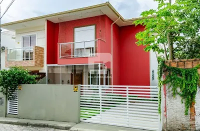 Casa em condomínio fechado com 3 quartos para alugar na Servidão dos Pinheiros, 93, Ingleses do Rio Vermelho, Florianópolis
