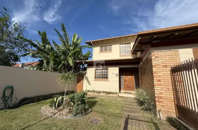 Casa em condomínio fechado com 4 quartos à venda na Rua Octávio Lebarbenchon, 57, Córrego Grande, Florianópolis