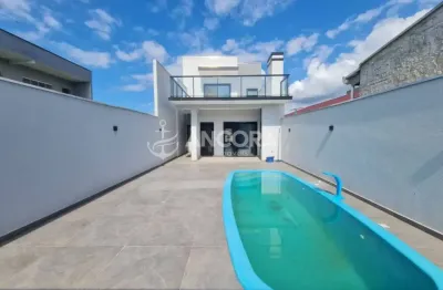 Sobrado com 3 quartos, sendo 2 suítes, com 127,29 m²