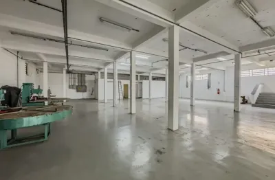 Diadema/SP  Galpão Industrial & Comercial VAGO 2.940 m² construídos