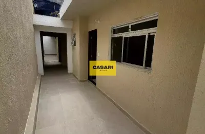 Casa totalmente reformada, 2 dormitorios, 1 vaga portão automatico, 98m2, baeta neves - sbc