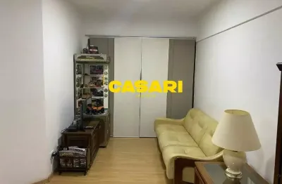 Apartamento à venda no rudge ramos em são bernardo do campo | 2 quartos, sacada e 1 vaga de garagem