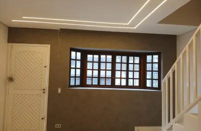 Casa com 2 quartos à venda na Rua Professora Penha, 194, Vila Scarpelli, Santo André