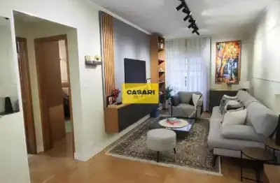 Oportunidade em São Bernardo: 1 Dormitório com Vaga e Localização Privilegiada