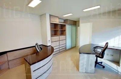 Sala comercial com 5 salas à venda na rua alfredo flores, 101, panazzolo, caxias do sul, 52 m2 por r$ 525.000
