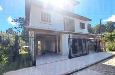 Casa com 5 quartos à venda na rua josé euclides martins dos santos, 173, são ciro, caxias do sul, 167 m2 por r$ 860.000