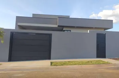 Belíssima casa alto padrão no residencial florabella em holambra-sp