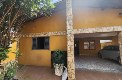 Casa com 3 quartos à venda na Rua Doutor Fernando Arens, Itamaraty, Artur Nogueira
