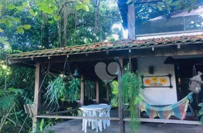 Casa com 3 quartos à venda, 360 m² por R$ 1.100.000 - Itanhangá - Rio de Janeiro/RJ