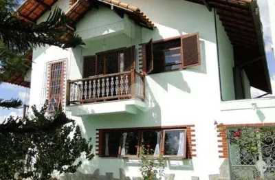 Casa com 4 quartos à venda, 344 m² por r$ 1.500.000 - golfe - teresópolis/rj