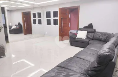 Casa em condominio com infra-estrutura próximo a praia