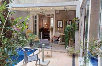 Excepcional casa de vila - 4 quartos - alto padrão - piscina - reformada - excepcional -exclusividade ! 3 vagas - cosme velho - rj -  r$3.650.000,00