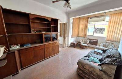 Vendo casa de vila duplex em benfica 4 dormitórios rua ana neri