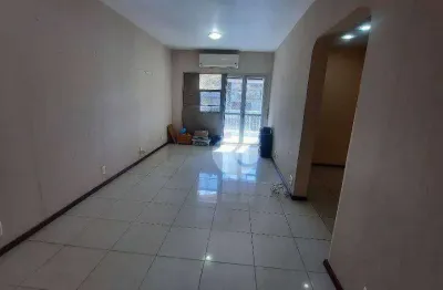 Apartamento com 2 quartos 1 vaga à venda no grajaú, rio de janeiro/rj
