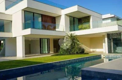 Casa com 5 quartos à venda,  1207 m² na barra da tijuca por  r$ 17.000.000