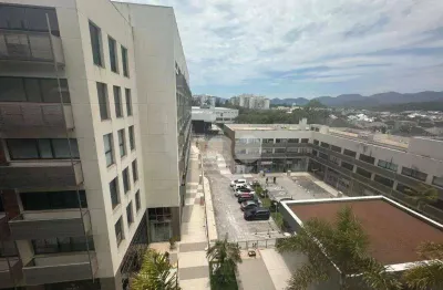 Sala comercial com 113 m2 no américas avenue business square