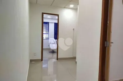 Sala comercial em ponto valorizado da taquara  25m2 , valor r$ 200.000,00