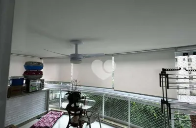 Apartamento com 2 quartos e suíte em condominio no recreio dos bandeirantes