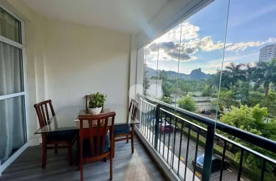 Condomínio maayan - apartamento reformado com vista livre para montanhas. 3 quartos sendo 1 suíte. planejados da madeirol. barra da tijuca