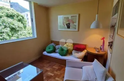 Lindo sala quarto(original 2) dona mariana -reformado - indevassável- r$680.000,00 - botafogo - rj