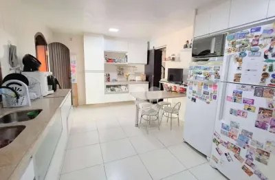 Casa com 3 quartos à venda, 354 m² por r$ 890.000 - freguesia de jacarepaguá - rio de janeiro/rj