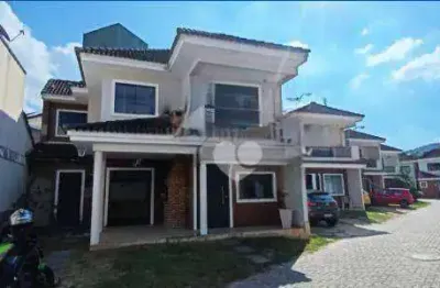 Casa com 4 dormitórios à venda, 146 m² por r$ 920.000,00 - freguesia de jacarepaguá - rio de janeiro/rj