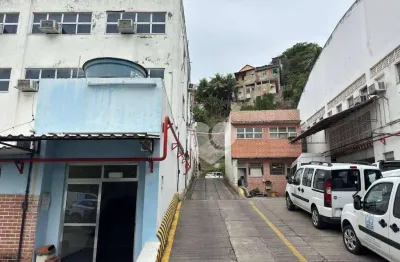 Galpão para alugar, 3528 m² por R$ 107.831,00/mês - Santo Cristo - Rio de Janeiro/RJ