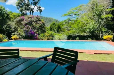 Casa com 4 quartos à venda, 300 m² por r$ 1.500.000 - itaipava - petrópolis/rj
