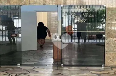 Apartamento com 2 quartos à venda, 75 m² por R$ 850.000 - Copacabana - Rio de Janeiro/RJ