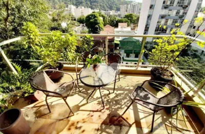 Apartamento a venda no grajaú, colado a praça edmundo rêgo, 04 quartos, 150 metros, 01 suite, área de serviço, varanda, lavabo, 02 vagas.