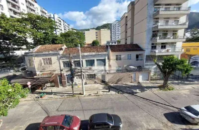 Casa duplex à venda, frente de rua, 5 quartos, 229 m², grajaú, rj