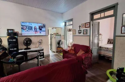 Casa com 3 dormitórios à venda, 228 m² por R$ 400.000,00 - Sampaio - Rio de Janeiro/RJ