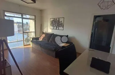 Apartamento 02 quartos a venda, 01 suite, varanda, 01 vaga garagem, área serviço, aceita pet.