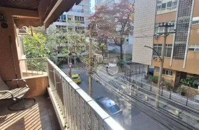 Exclusividade e charme na tijuca – apartamento 3 quartos em prédio único por andar