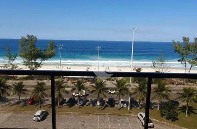 Apartamento frontal mar posto 9  dois quartos duas suítes