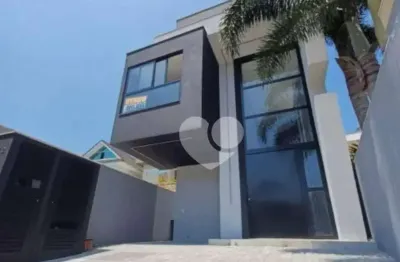 Casa com 4 quartos à venda, 240 m² por r$ 3.650.000 - recreio dos bandeirantes - rio de janeiro/rj