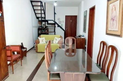 Cobertura duplex, 02 quartos, terraço aberto e fechado, área de serviço, 02 vagas, lazer completo, portaria 24 horas.