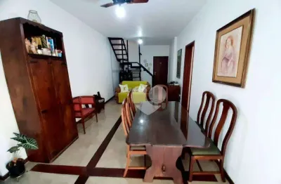 Cobertura duplex, 02 quartos, terraço aberto e fechado, área de serviço, 02 vagas, lazer completo, portaria 24 horas.