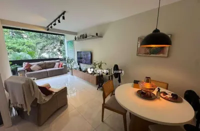 Jardim oceânico - apartamento reformado com vista livre para a pedra da gávea. poucos metros da praia e da olegário maciel. barra da tijuca/rj.