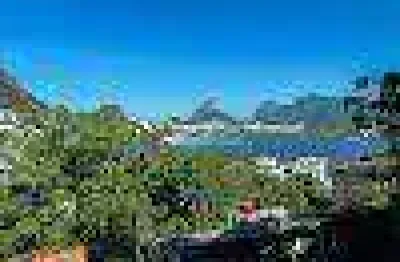 Casa com 4 quartos para alugar na Rua Sacopa, --, Lagoa, Rio de Janeiro