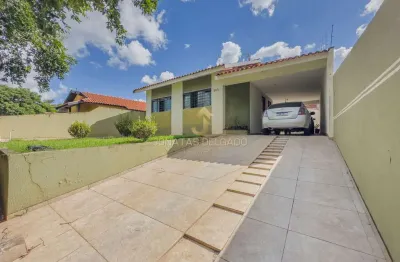299 mil - Casa em Terreno Inteiro com Espaço para Edícula e Piscina -  Maringá PR