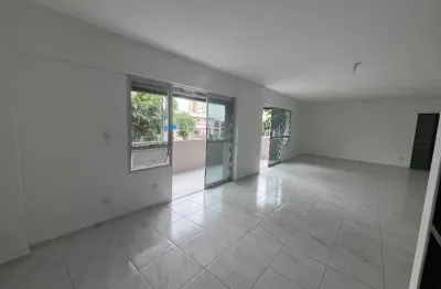 Apartamento com 3 quartos à venda na Avenida Manoel Cavalcanti de Souza, Cabo Branco, João Pessoa