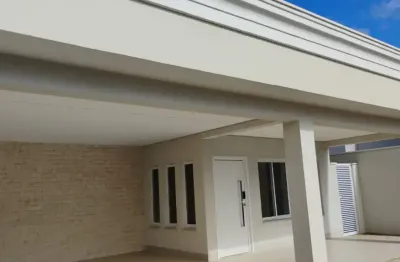 Casa nova em condominio terrea , 3 suites e armarios zona sul