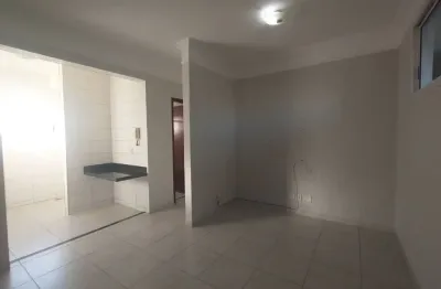Apartamento 2/4 sacada, saraiva proximo a saga joao naves