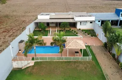 Chácara para venda em maringá, parque industrial 200, 1 dormitório, 1 suíte, 3 banheiros