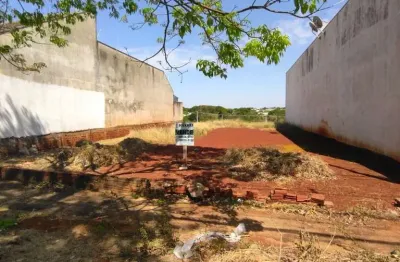 Terreno à venda na Rua Geraldo Garcia Y Garcia, 588, Jardim Dias I, Maringá
